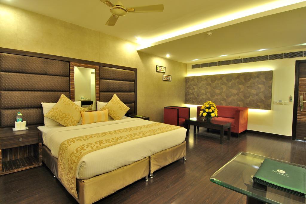 The Habitare Gurgaon Hotel Екстериор снимка