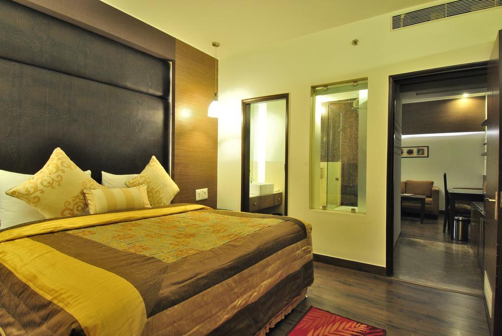 The Habitare Gurgaon Hotel Екстериор снимка