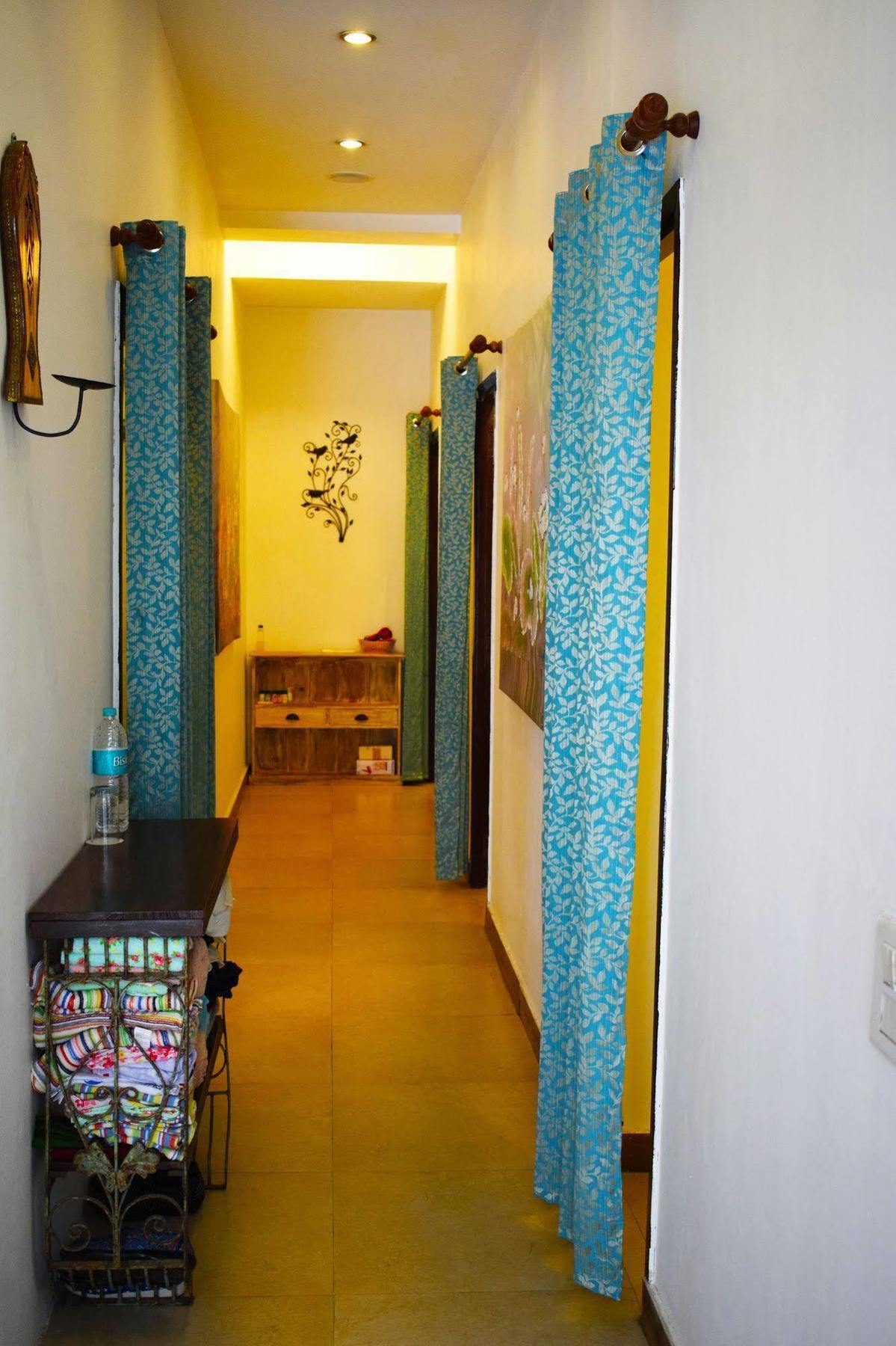 The Habitare Gurgaon Hotel Екстериор снимка